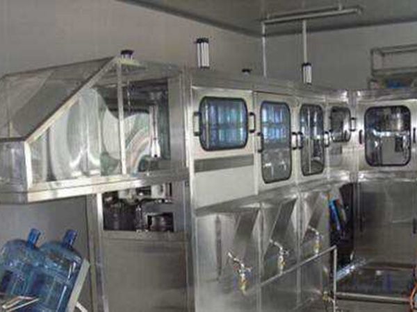 桶裝灌裝機(jī)